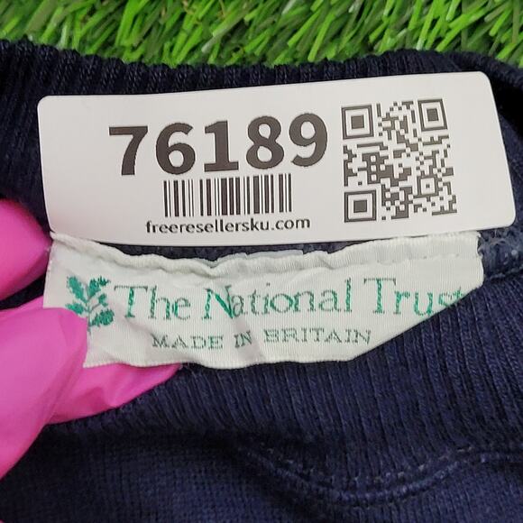 Vintage 90s The National Trust Sweatshirt Womens Medium 20x22 Raglan - Picture 12 of 12